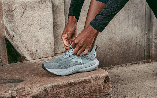 The Best Shoes for Plantar Fasciitis