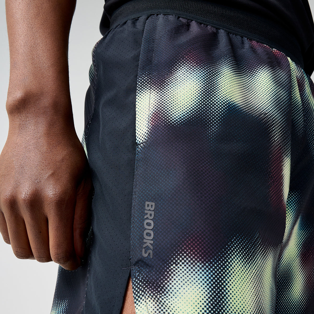 MEN'S DASH SHORT PRINTED